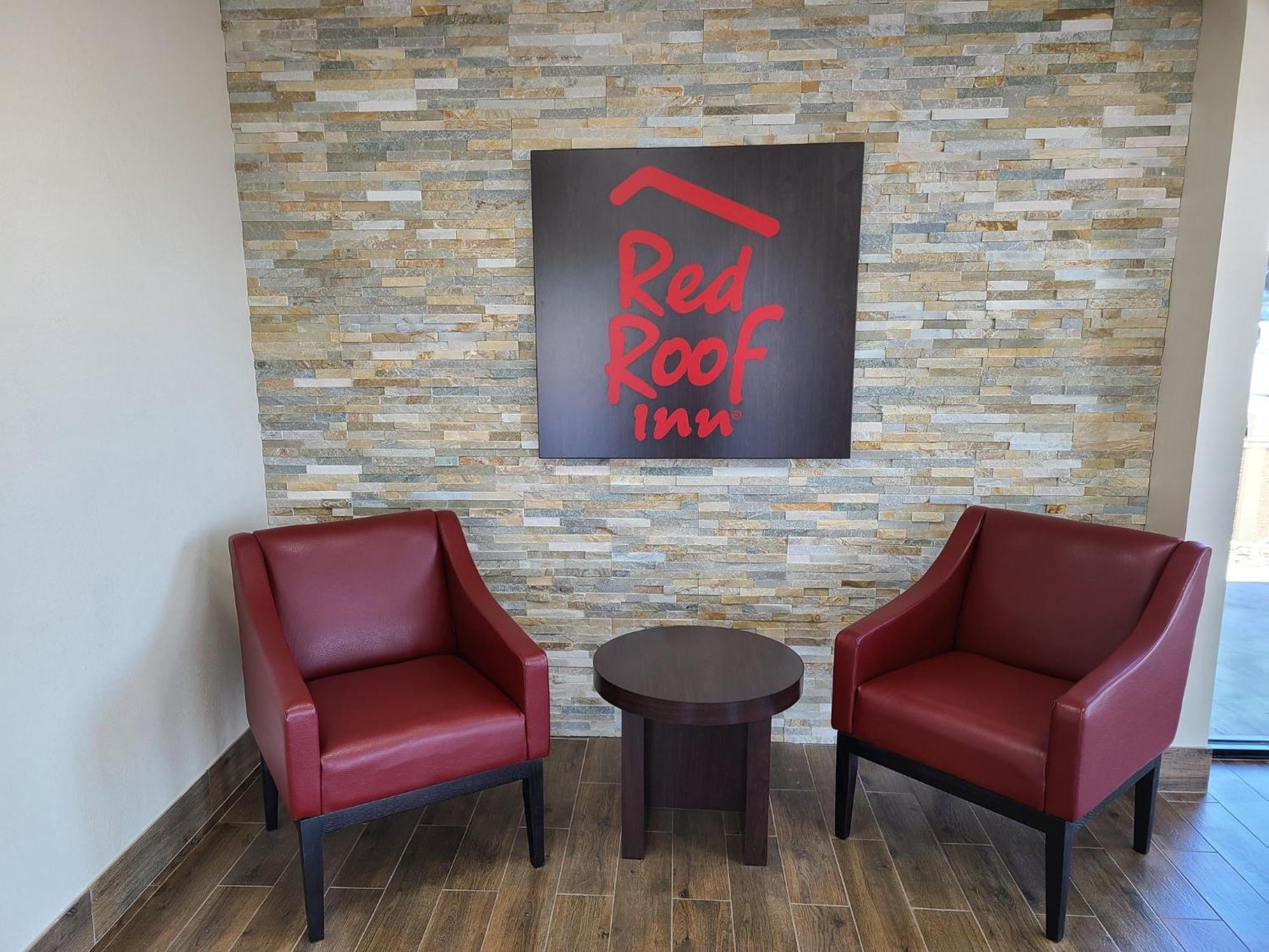 Red Roof Inn Staunton Buitenkant foto